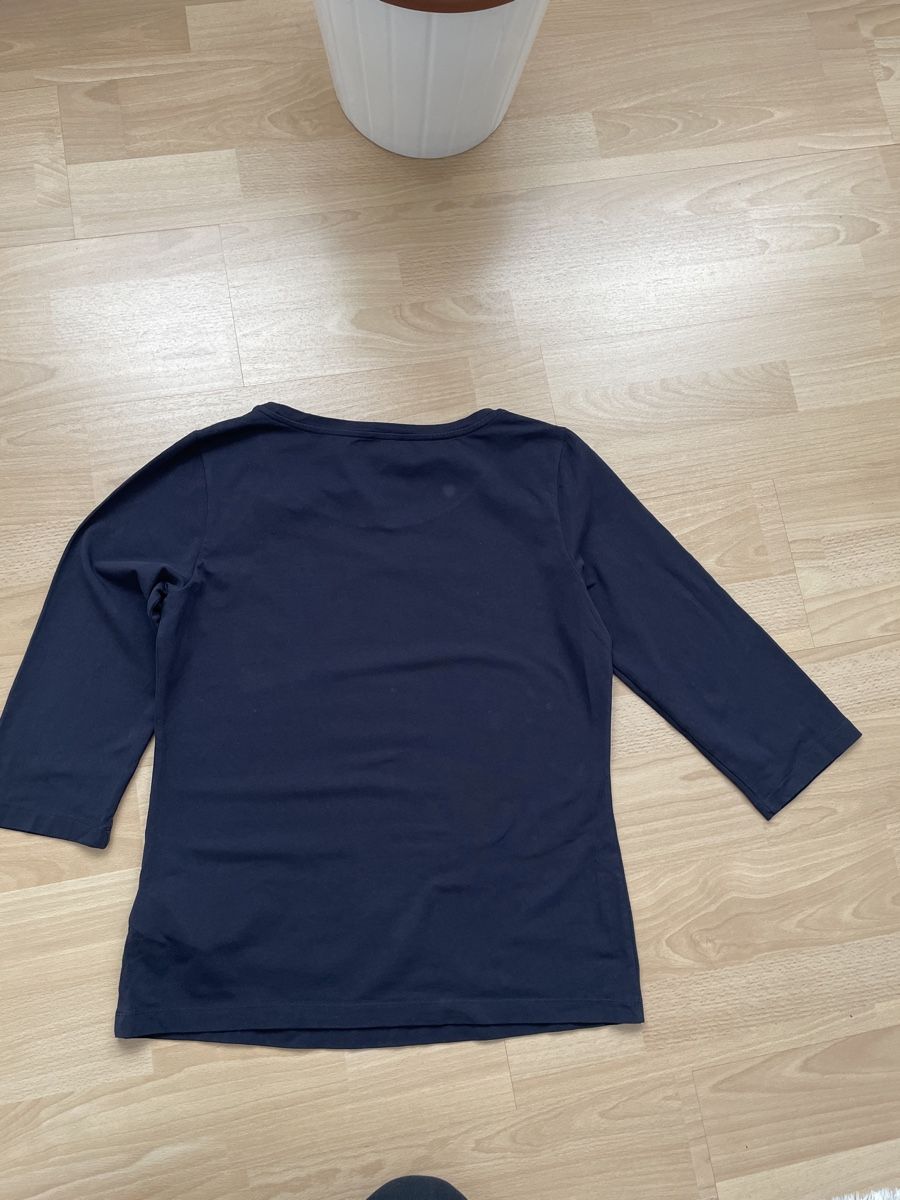 Escada Lotti di vestiti: 3 Magliette Donna Escada & altro – Usato da Bellinzona venduto da remarema 3
