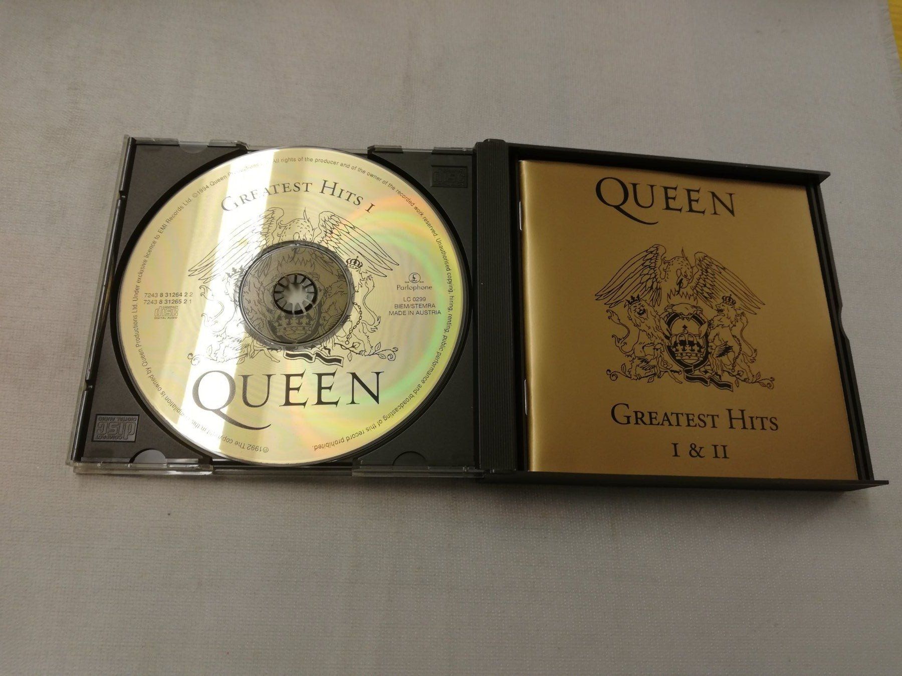 CD: QUEEN - GREATEST HIT I & II – Usato da Bern venduto da Vinylsound.ch 2