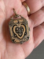 Medaillon Anhänger 333 Gold Wappenform wunderschön extrm RAR