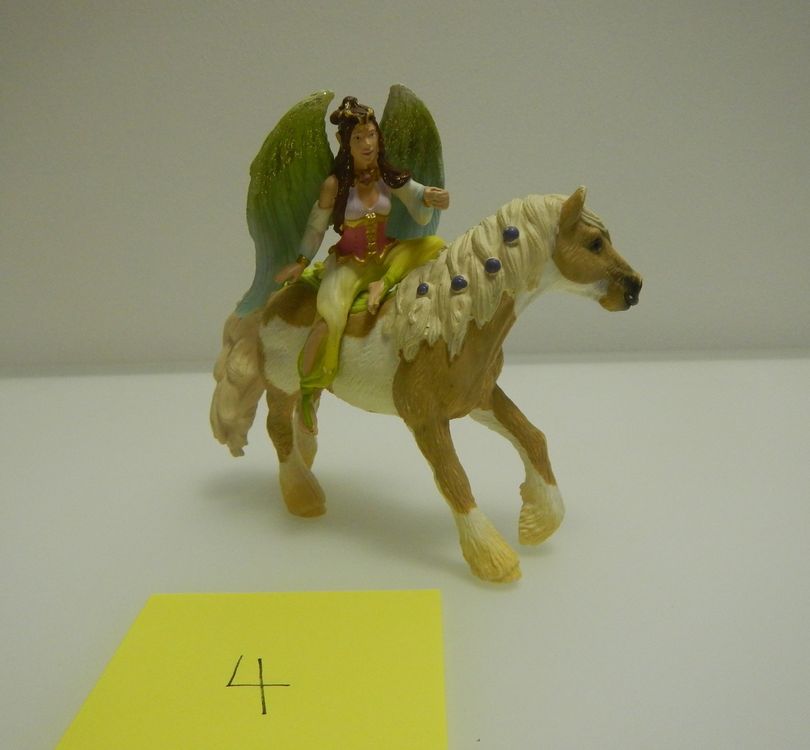  Schleich Pferd mit Elfe (Gebraucht) in Langendorf für CHF 4 – mit Illustration 