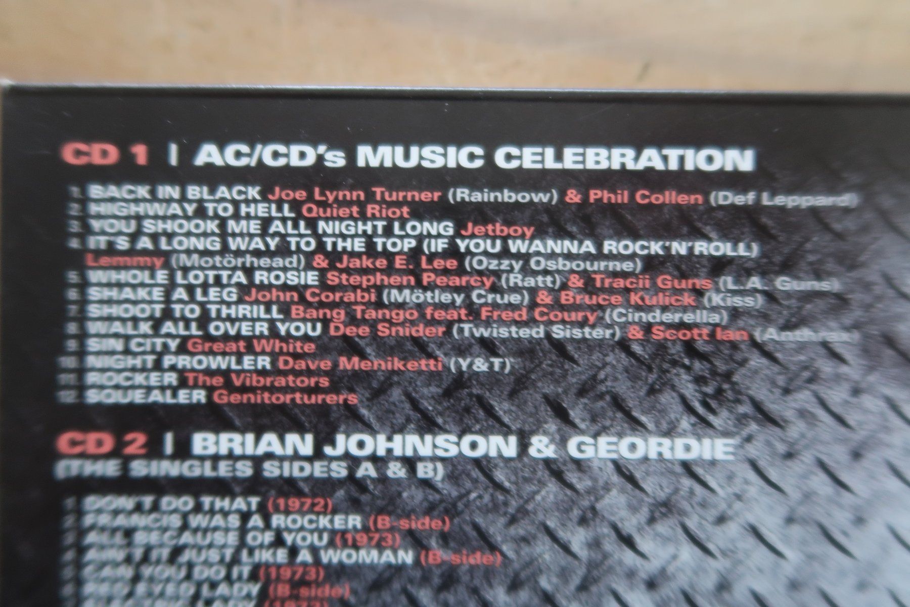 CDs: AC/DC - THE MANY FACES OF - 3x CD – Gebraucht aus Basel von Patiscat 2