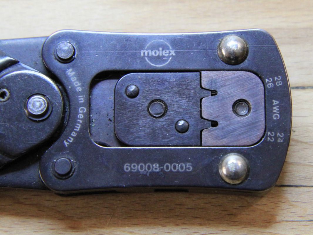 Molex Tutti gli attrezzi: Crimpzange Molex 69008-0005 – Usato da Hölstein venduto da Kraftpaket 2