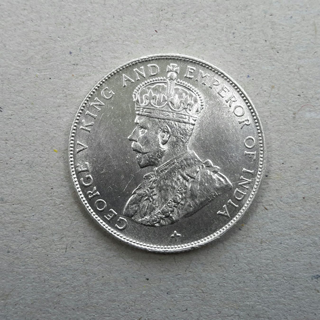 Tutti le monete: Straits Settlements , 50 Cents , 1921 , Silber . – Usato da Burgdorf venduto da Olli.34