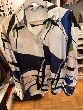 Zara Bluse, Gr. M, neuwertig für den Frühling!