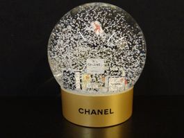 grosse Schneekugel Sammlerstück Collection Piece