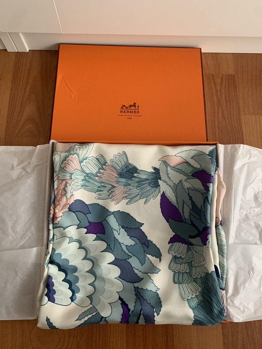 Hermès Foulard & Sciarpe: 100% Original Hermès Foulard – Nuovo (secondo la descrizione) da Lohn-Ammannsegg venduto da aemu12