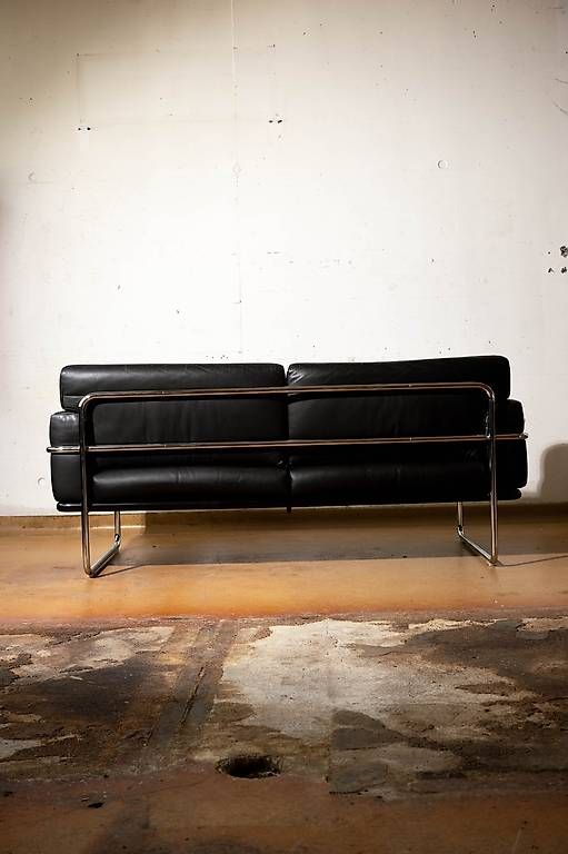 Divani: Ledersofa Corbusier Stil | Design Klassiker | Chrom – Usato da Rain venduto da luis_nabulon8 1