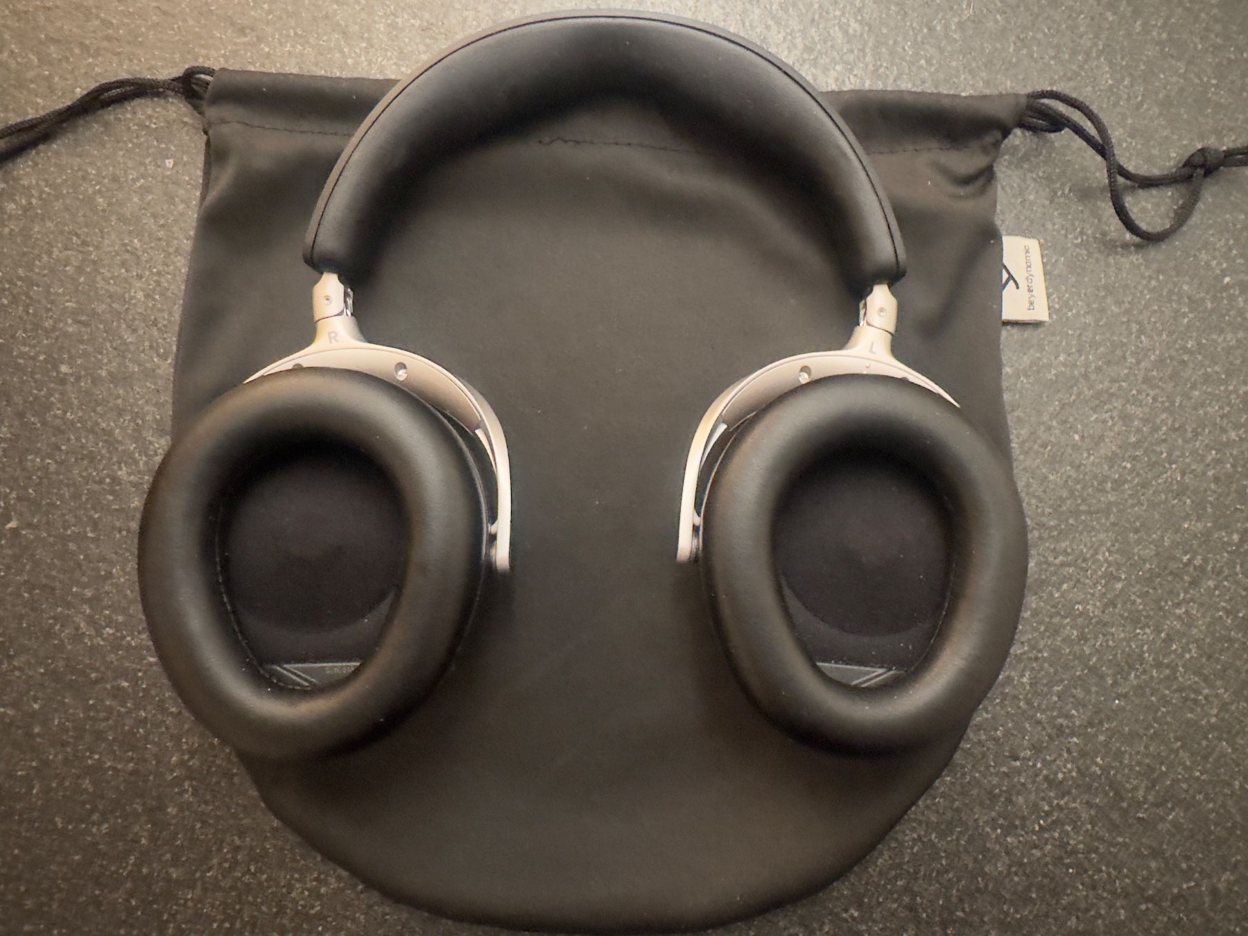 Beyerdynamic Kopfhörer: Beyerdynamic Aventho 300 – Gebraucht aus Bolligen von Ccopernico 2