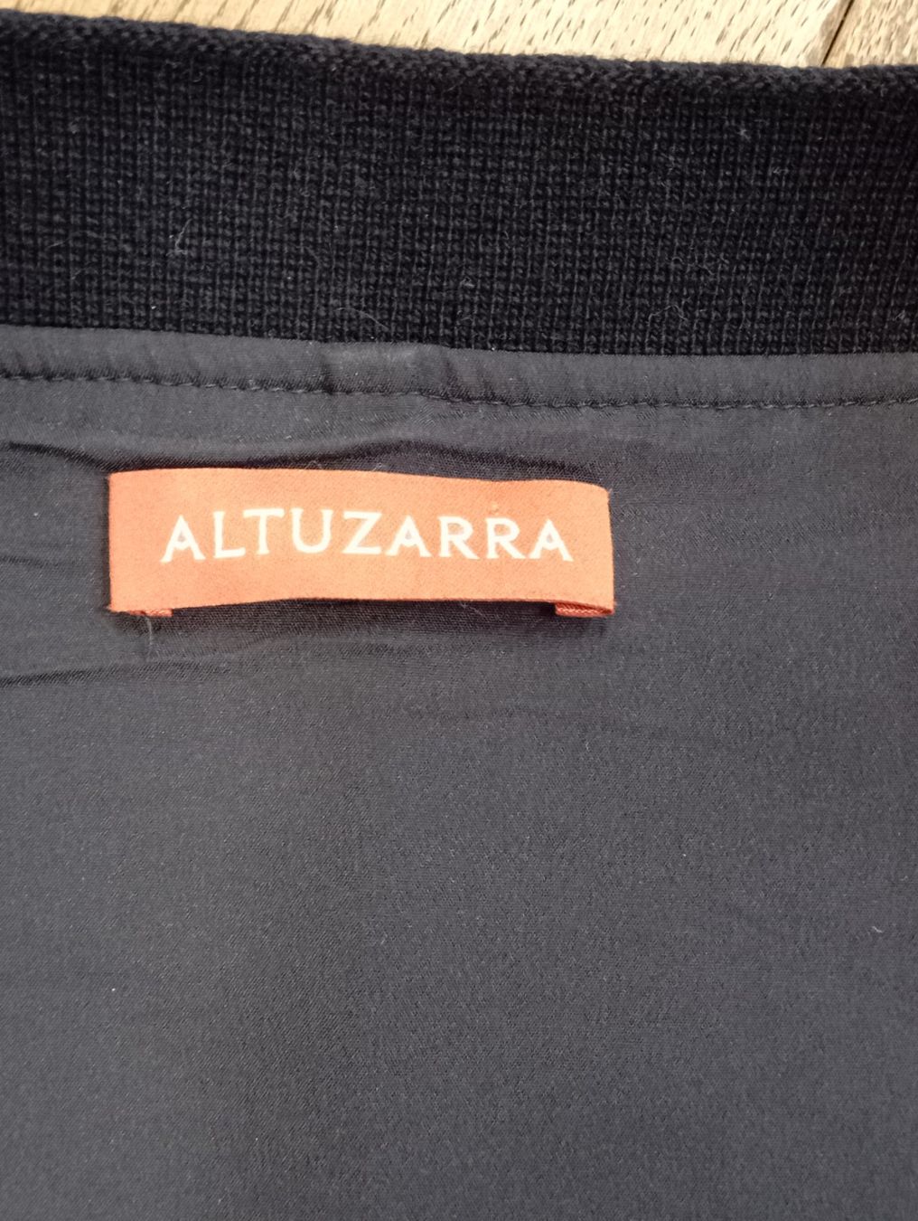 Vestiti: Altuzarra Wollkleid Grösse 40 – Usato da Unterägeri venduto da rockundco 3