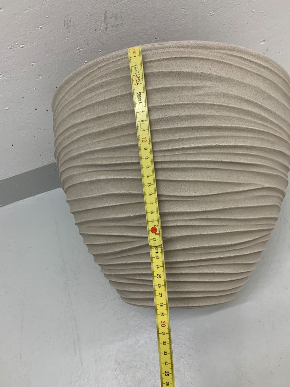 Pots de fleurs: Topf – Neuf avec emballage d'origine à Lengnau par Zhanna110267