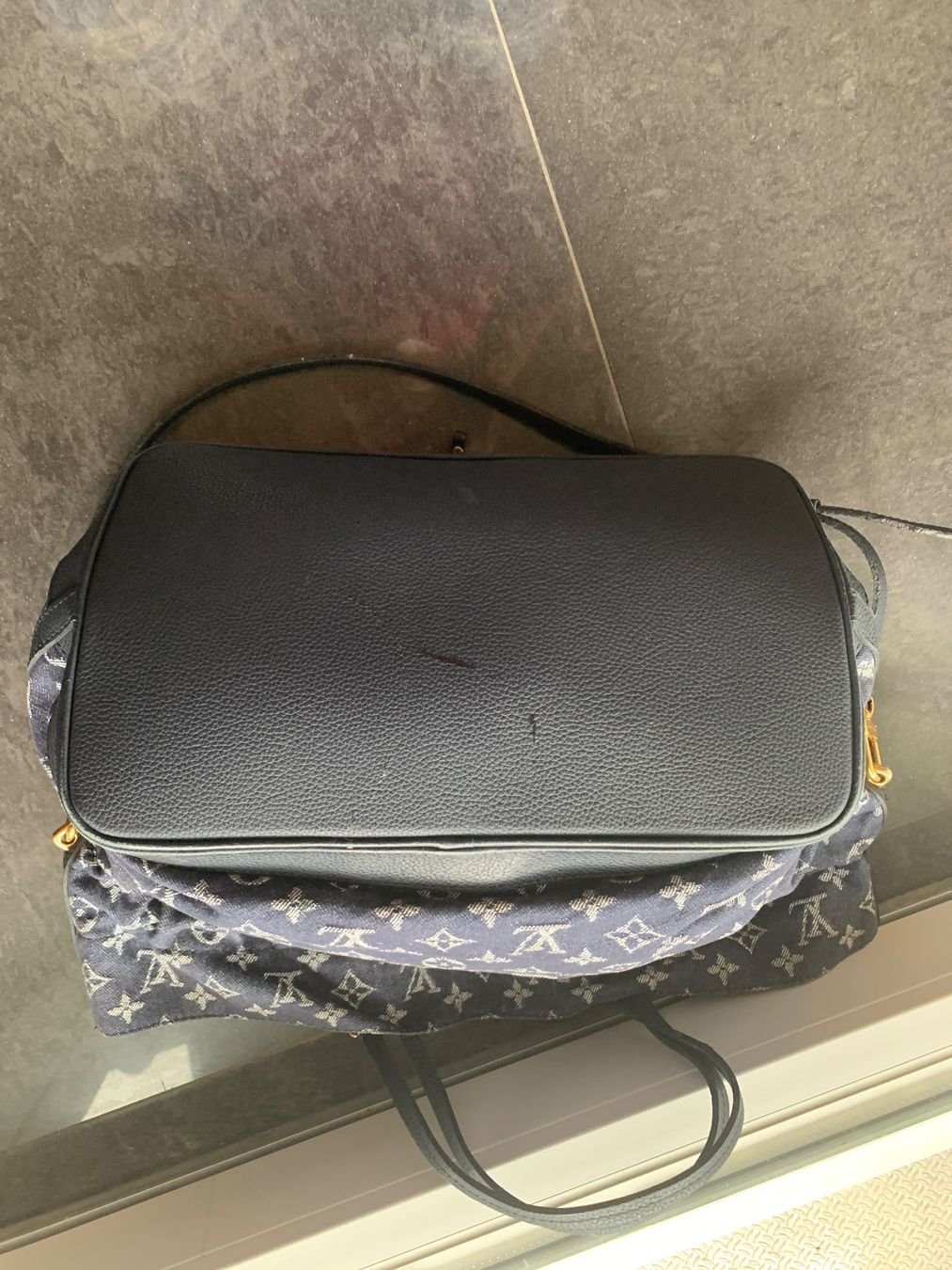 Louis Vuitton Borse da donna: Louis Vuitton Handtasche – Usato da Bergdietikon venduto da zor_856j 5