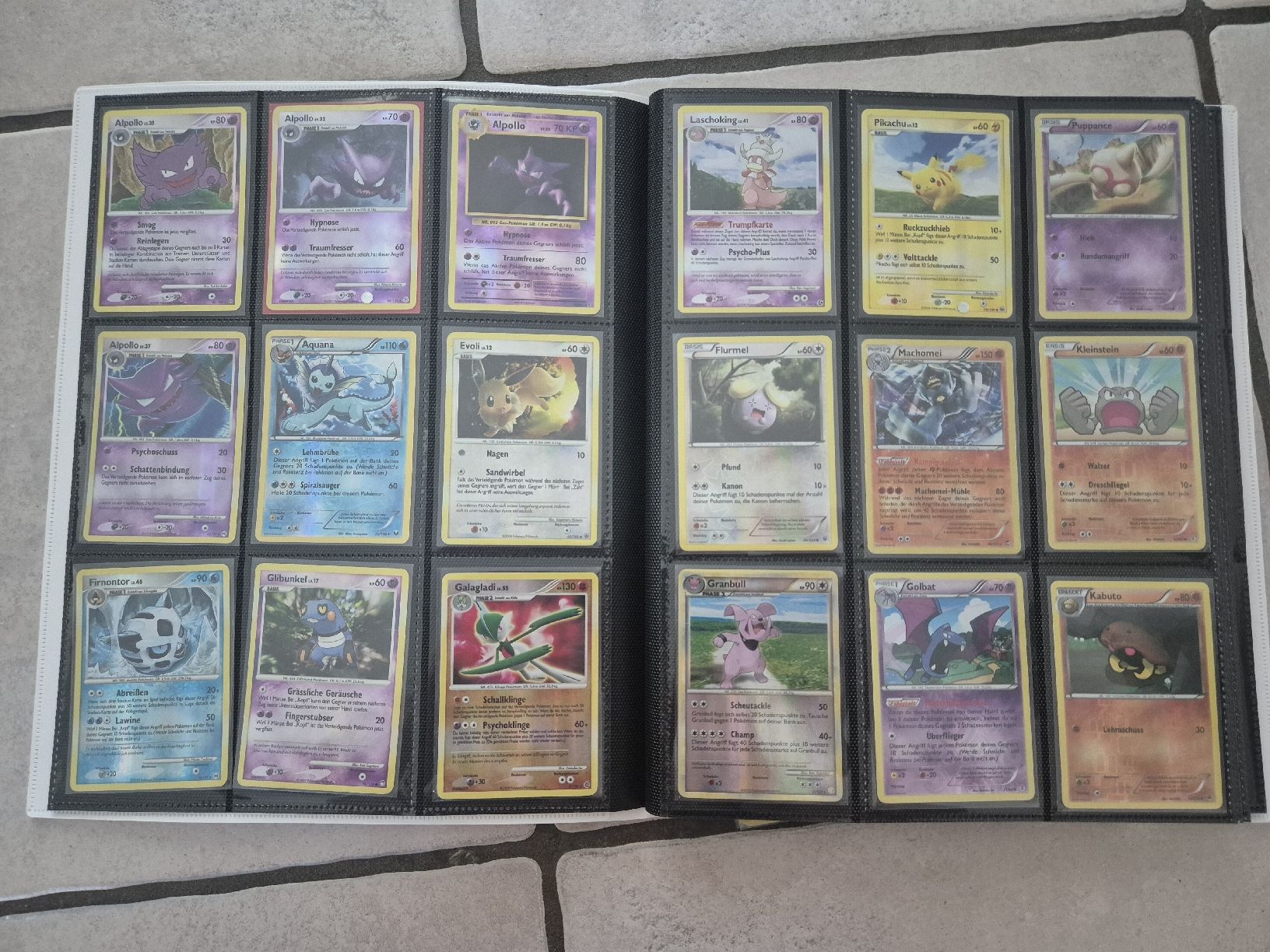 Pokémon Cartes à collectionner: Pokemonbinder mit älteren Reverse Holos und Holos  – D'occasion à Oberrieden par ste_gsf8