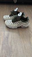 Nike tn grünweiss EU44
