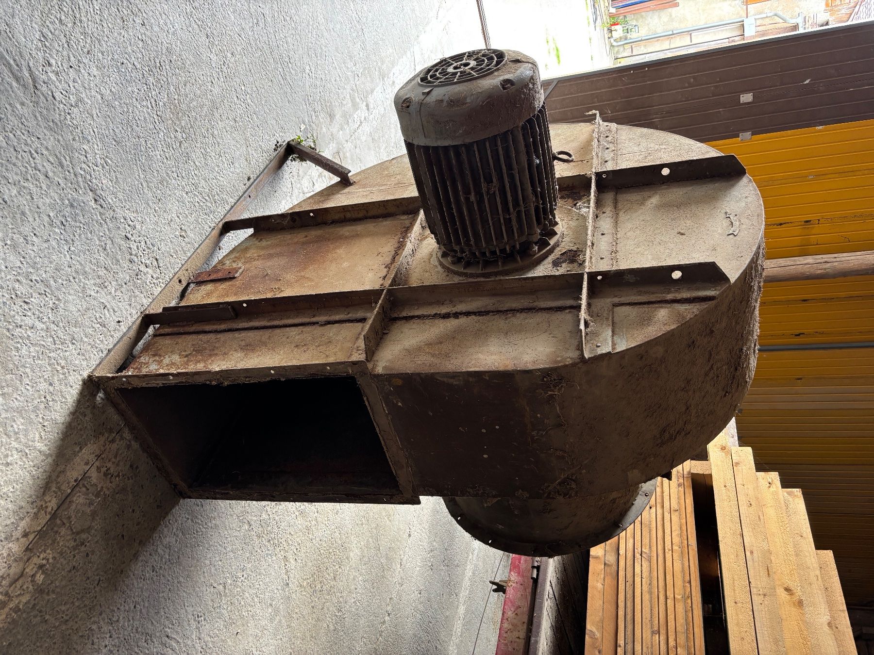 Tutte le macchine: Ventilateur dé séchoir – Usato da St-Cierges venduto da tbolzli 1