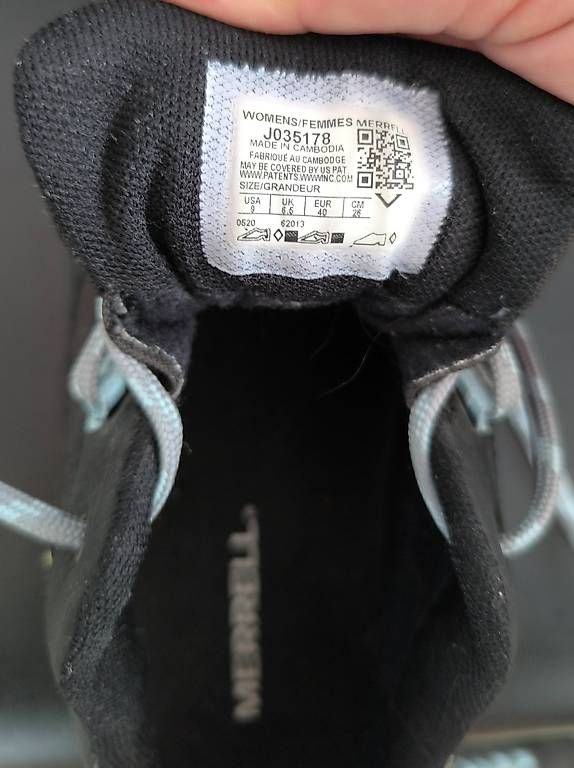 Damenschuhe: Merrell Gore-Tex Damen Wanderschuhe  schwarz, Gr. 40 – Gebraucht aus Pully von shulgin788 4
