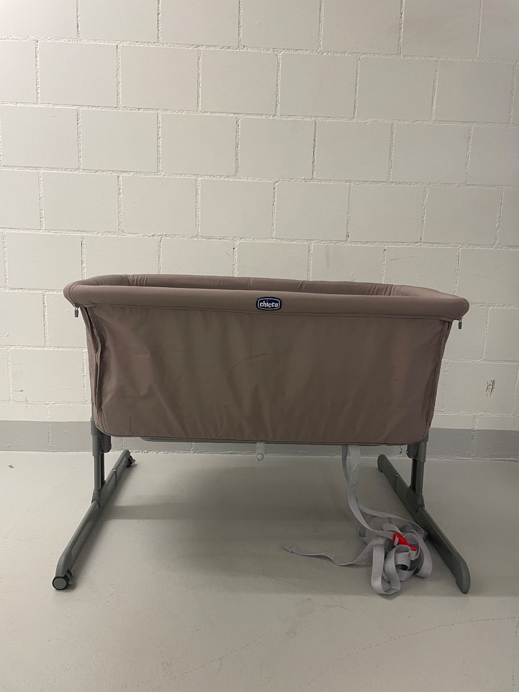 Chicco Letti: Chicco Next2Me Essential Bedside Crib – Usato da Thalwil venduto da brunof 1