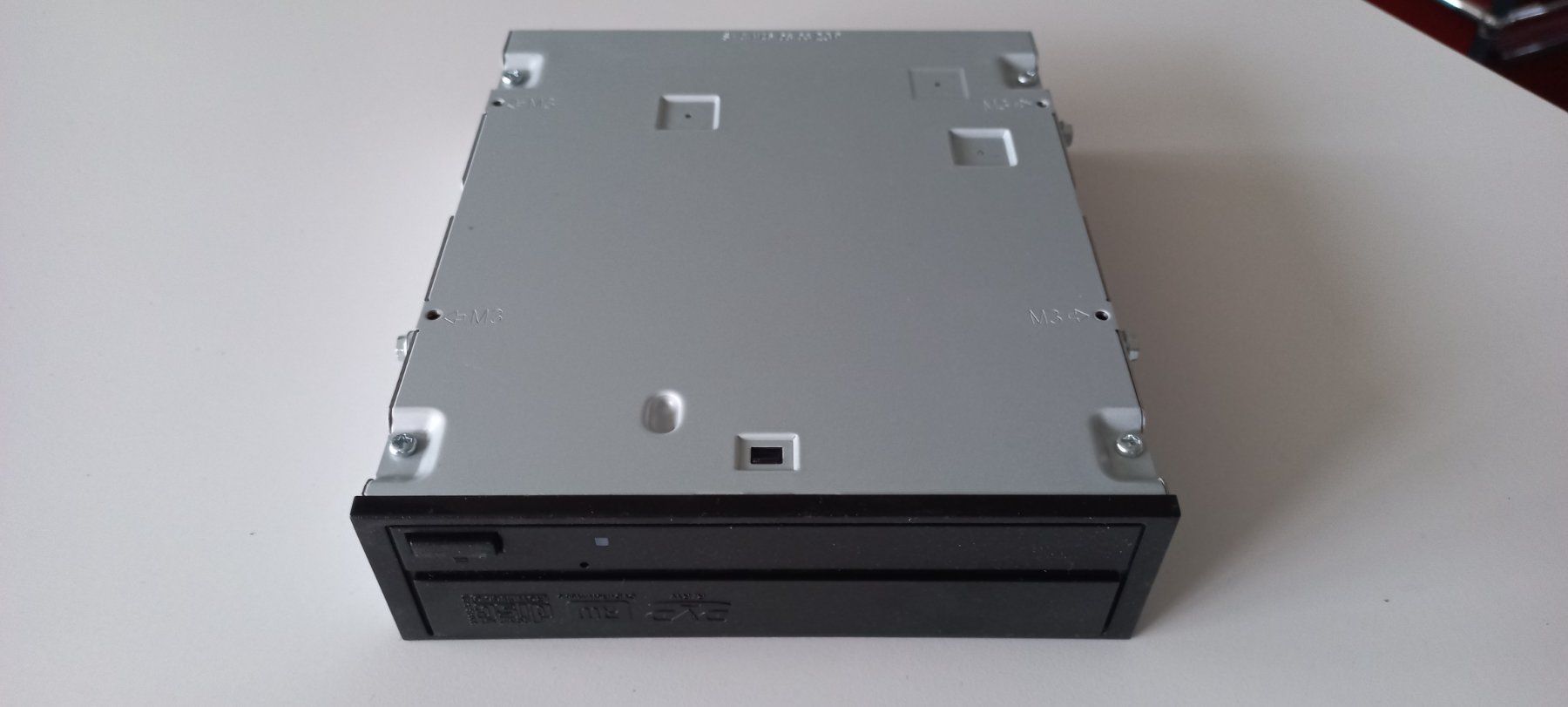 Lettore multimediale & Streamer: Lecteur DVD pour PC, format 5.25" – Usato da Yverdon-les-Bains venduto da bhoewler 2
