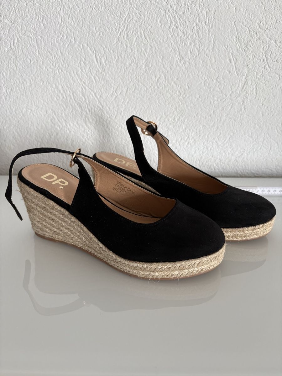 Damenschuhe: Pumps – Neu (gemäss Beschreibung) aus Bülach von kittygismo