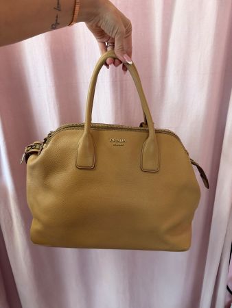 Prada Vitello