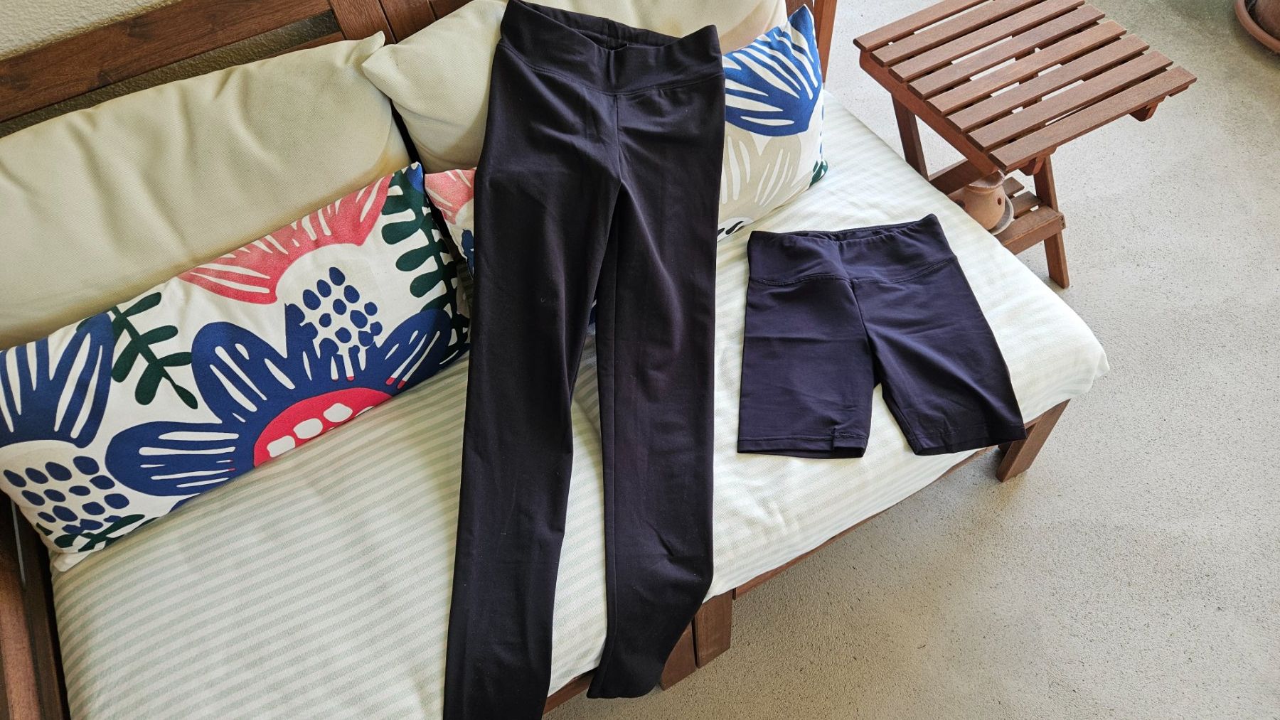 Calze & Collant: Sport Leggings TOP – Nuovo (secondo la descrizione) da Bubikon venduto da diditoto