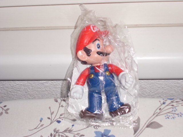 Nintendo Statuette: Super Mario Figur – Nuovo e nell'imballaggio originale da Möhlin venduto da Dominik69