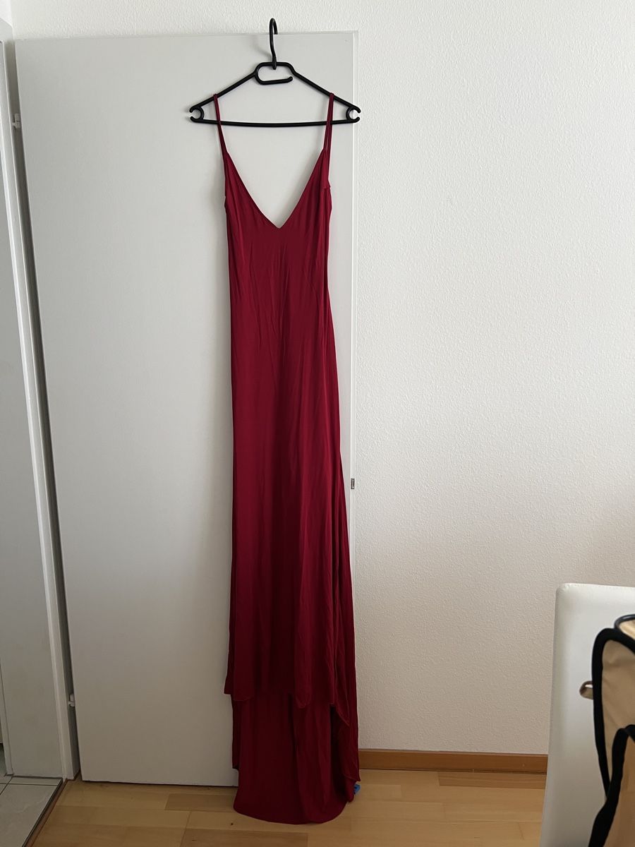Vestiti: Dunkelrotes rückenfreies Kleid - M – Usato da Rothrist venduto da FL_17