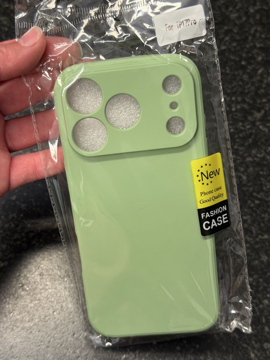 Apple Cover & Protezioni schermo: originalverpackte Handyhülle iPhone 17 pro – Nuovo e nell'imballaggio originale da Kriessern venduto da lau_t2y2 1