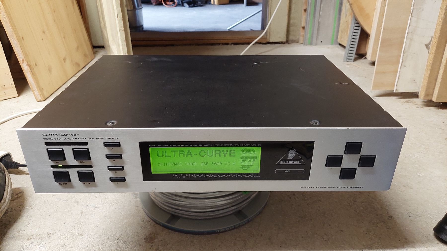 Behringer Equalizzatori: Behringer Ultra-Curve DSP 8000 – Usato da Thun venduto da rom_mvc9 2