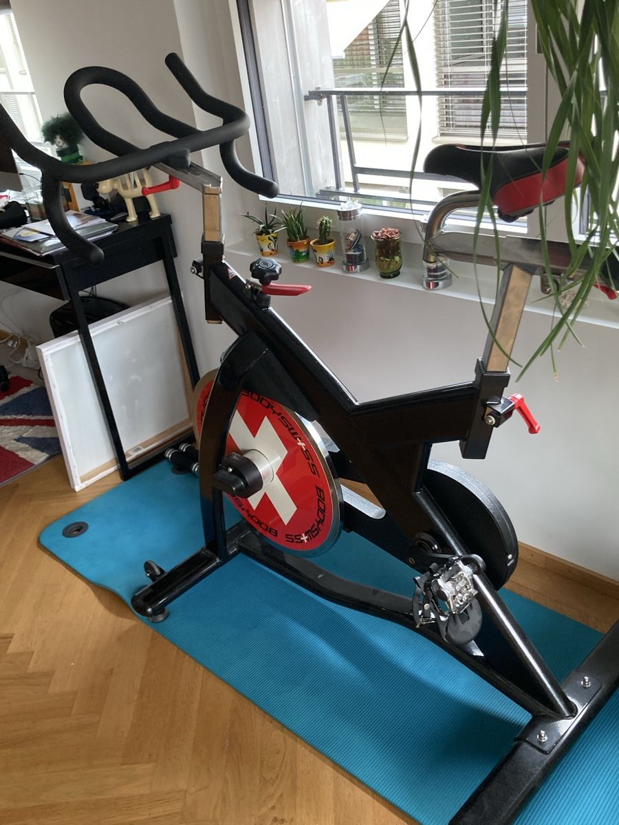 Bodyswiss Hometrainer: Bodyswiss Spinning-Bike  – Gebraucht aus Emmenbrücke von markA01 1