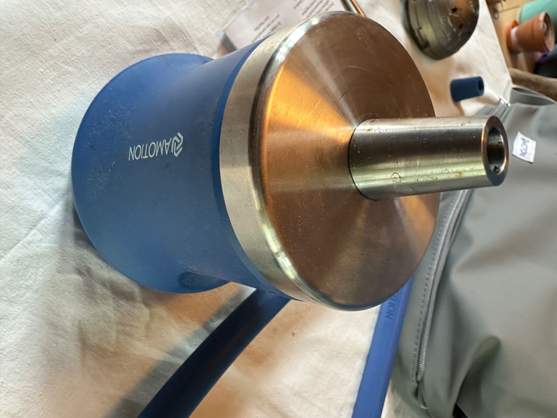 Amy Deluxe Narghilé: Amotion Travel Shisha – Usato da Gränichen venduto da Amuraivel 1