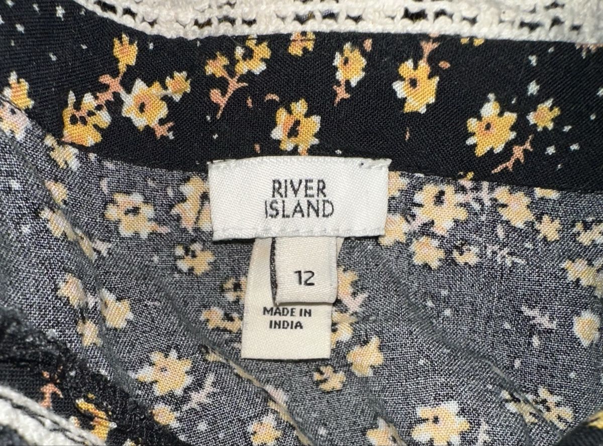 Kleider: RIVER ISLAND KLEID GR. 38 neuwertig – Neu (gemäss Beschreibung) aus Unteraegeri von MH203 8