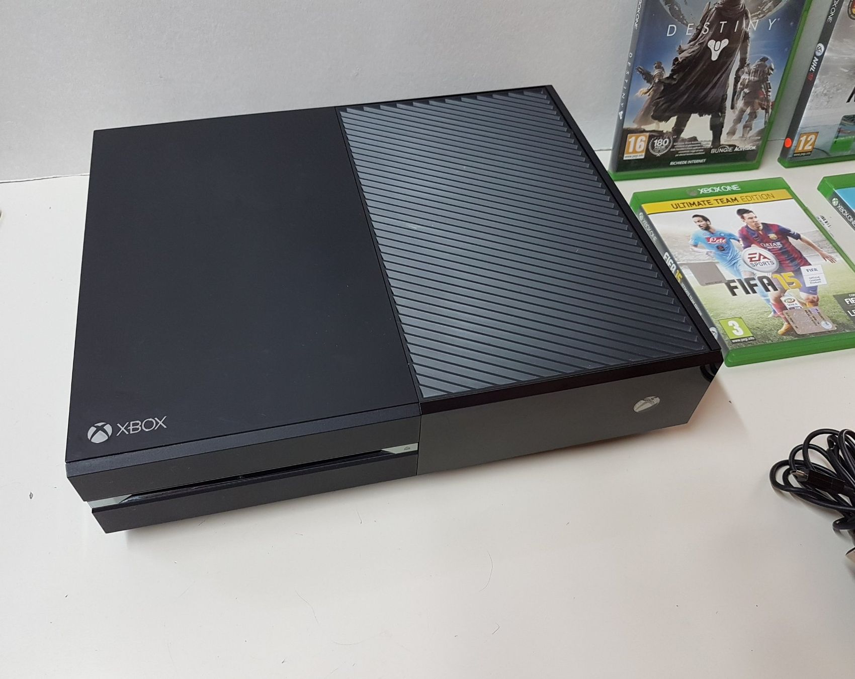 Microsoft Console: 😎 Xbox One mit Spiele – Usato da Schüpfheim venduto da Games_Spielkonsolen 3