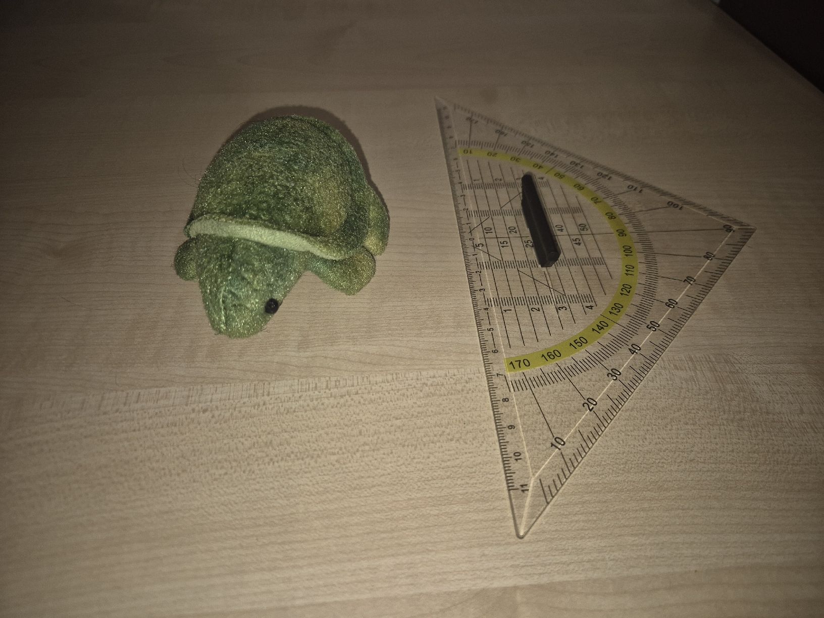 Giocattoli: Plüschtier Schildkröte – Usato da Gipf-Oberfrick venduto da Cyclodecan