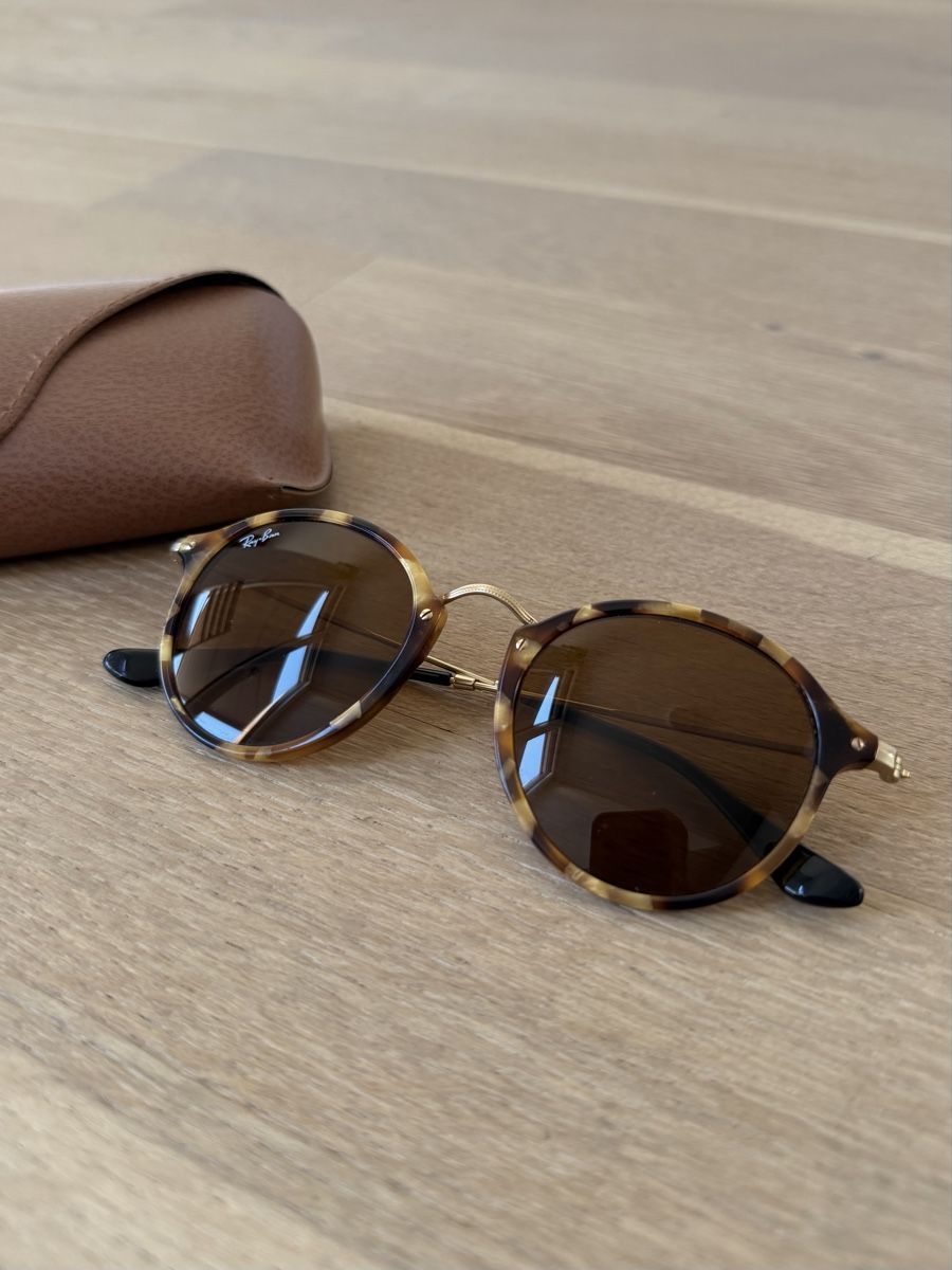 Ray-Ban Occhiali & Lenti: Sonnenbrille von Ray-Ban – Usato da Bülach venduto da ro.ho 1