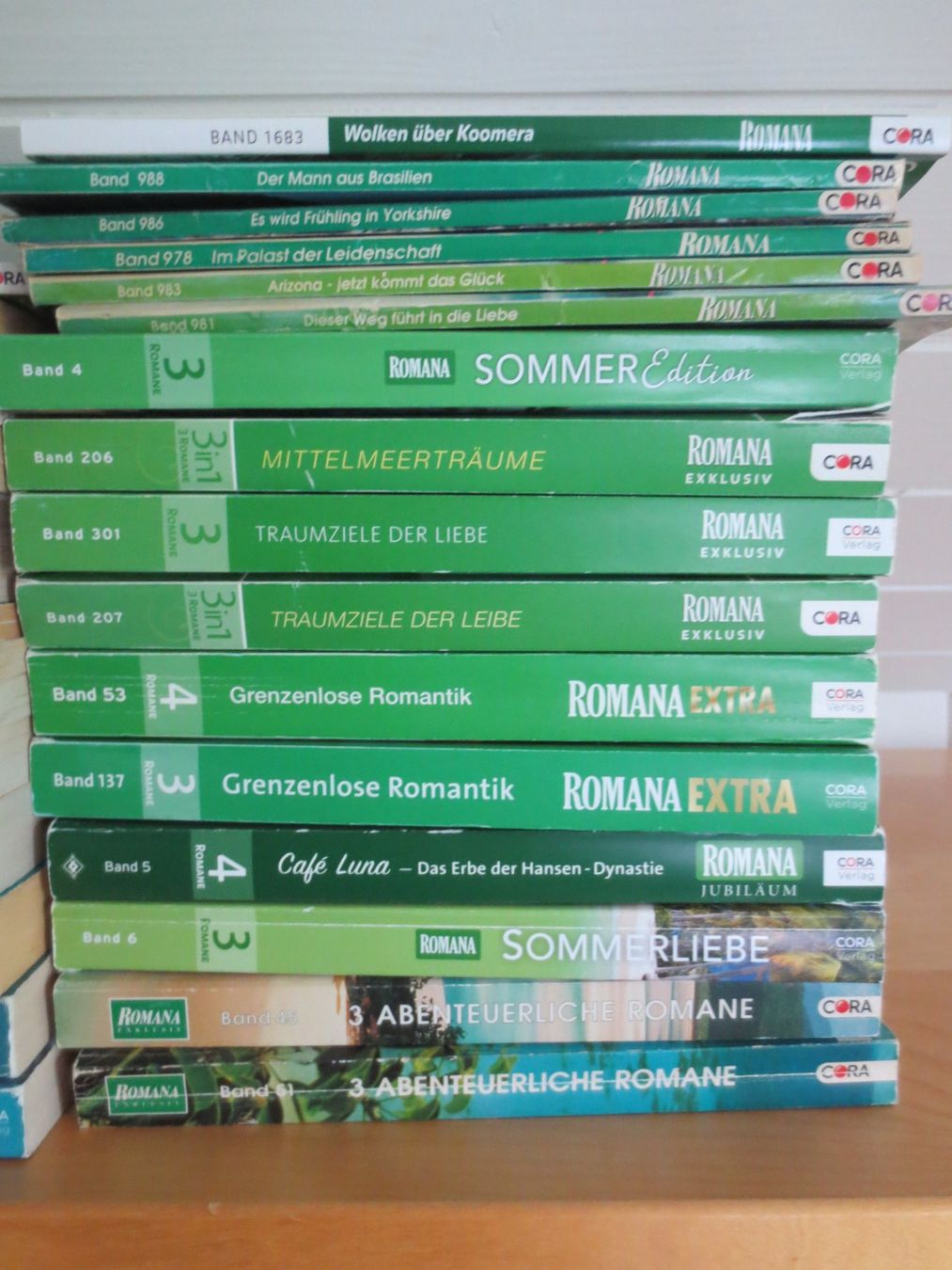 Libri: 99 Liebesromane Baccara, Romana... – Usato da Brütten venduto da Wildi5 3