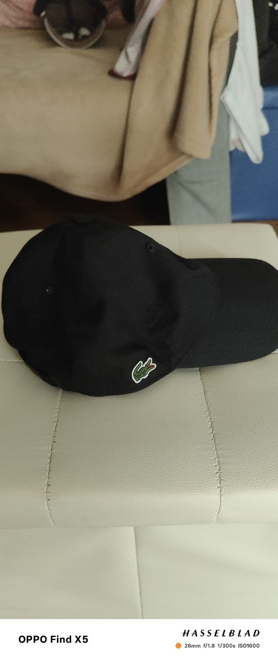 Lacoste Altro in  Abbigliamento & Accessori: Lacoste Cap Unisex! – Usato da Unterentfelden venduto da Guck.1Staune2