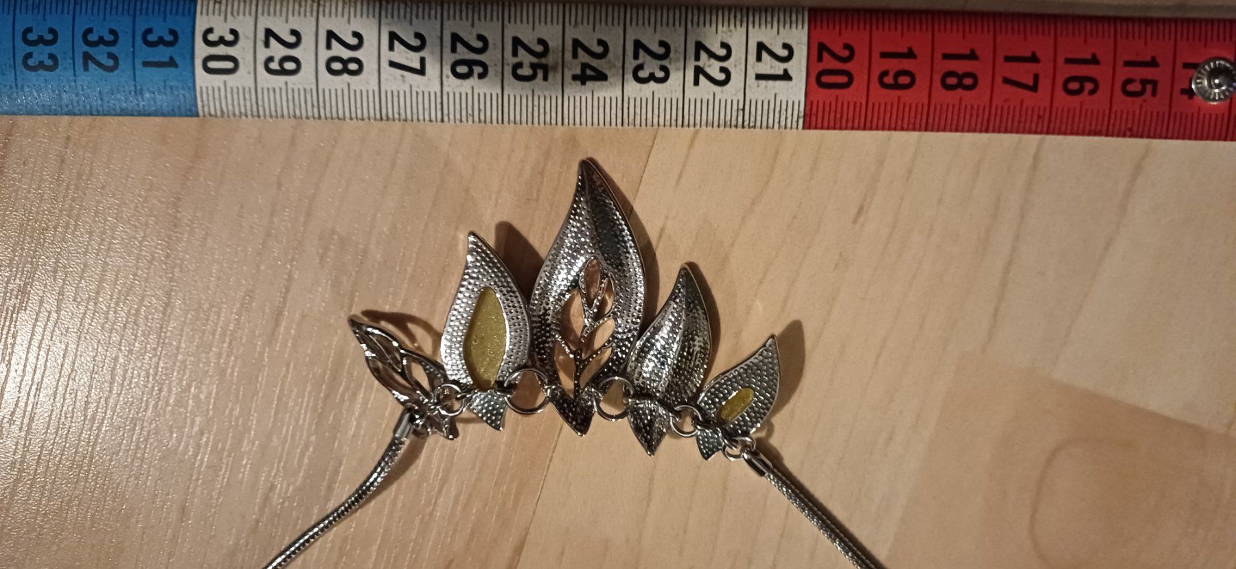 Catenine: Halskette mit Blätter – Usato da Oberbipp venduto da sina666 1
