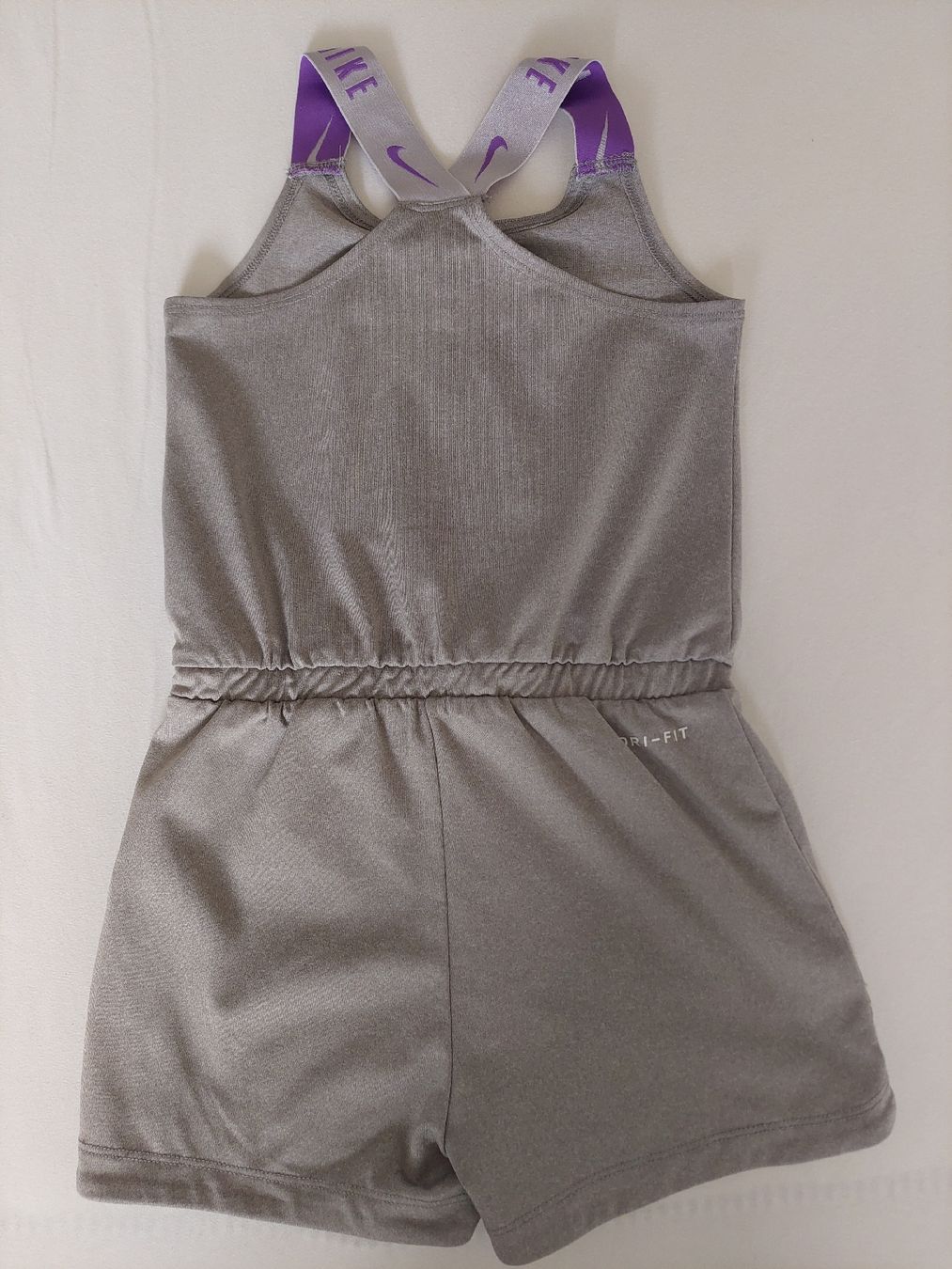 Nike Jumpsuits: Mädchen Nike Sport Overall Gr. 104 / 110 – Gebraucht aus Flims Dorf von Truemorish 3