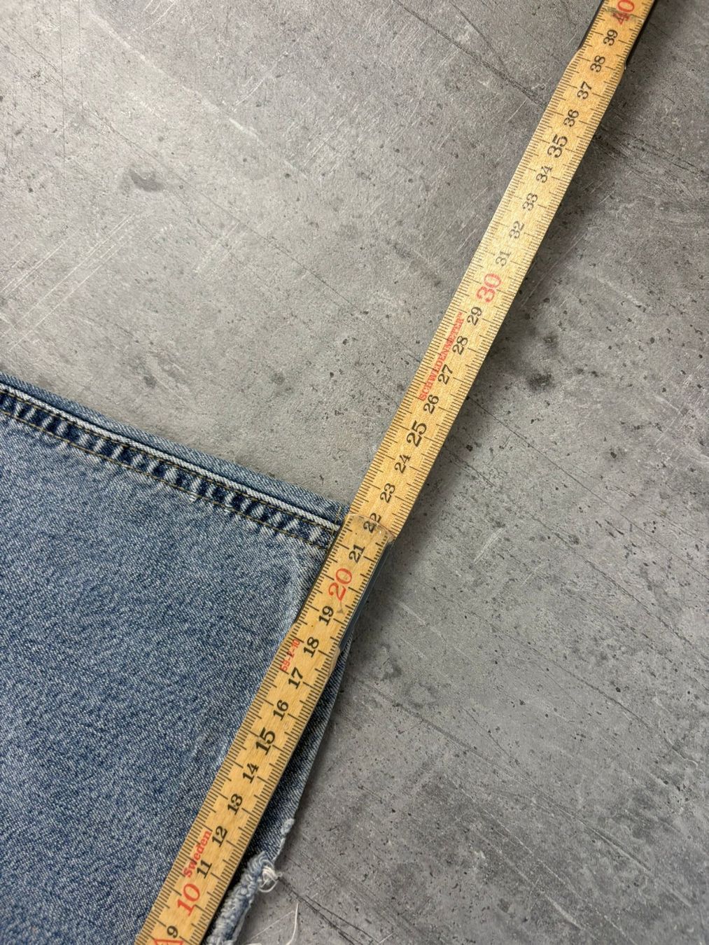 Armani Jeans: Vintage Bootcut Armani Jeans (S) – Usato da Werdenberg venduto da hase.vintage 8