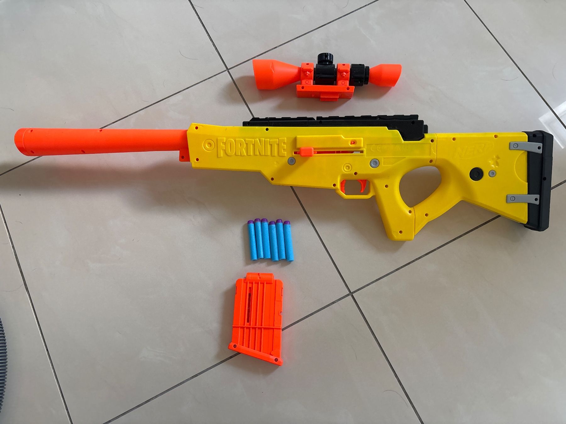 Nerf Spielzeuge: Nerf Waffen inkl. Pfeile – Gebraucht aus Zufikon von Farfallina2015 1