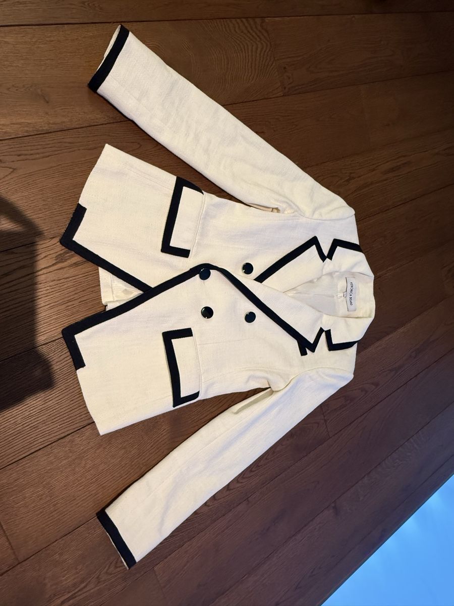 Vestes: Victoria Beard Blazer  – D'occasion à Pfäffikon SZ par NicMarKom