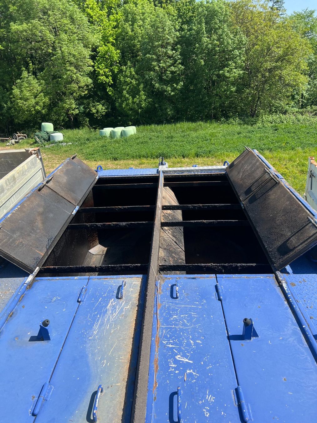 Tutte le macchine: Rebmann Transport zwei Kammer Thermosilo – Usato da Hasle LU venduto da Arag08 6