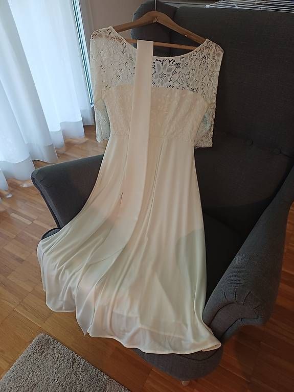 Vestiti: Tiffany Rose Brautkleid – Usato da Zürich venduto da roman87788