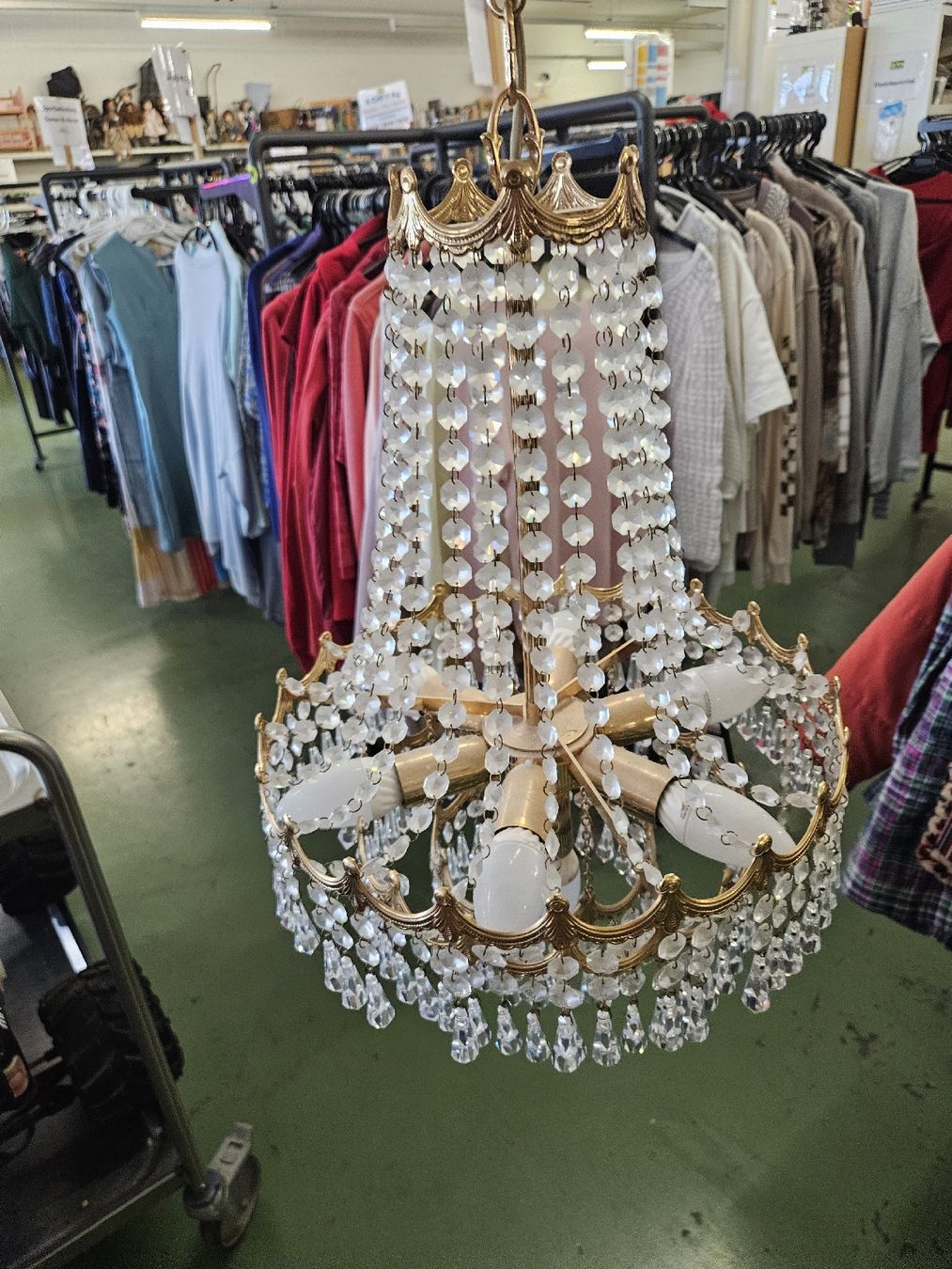 Lampadari & plafoniere: Vintage Kronleuchter aus Messing event. Swarovski  – Usato da Pratteln venduto da Cartonsducoeur_bl