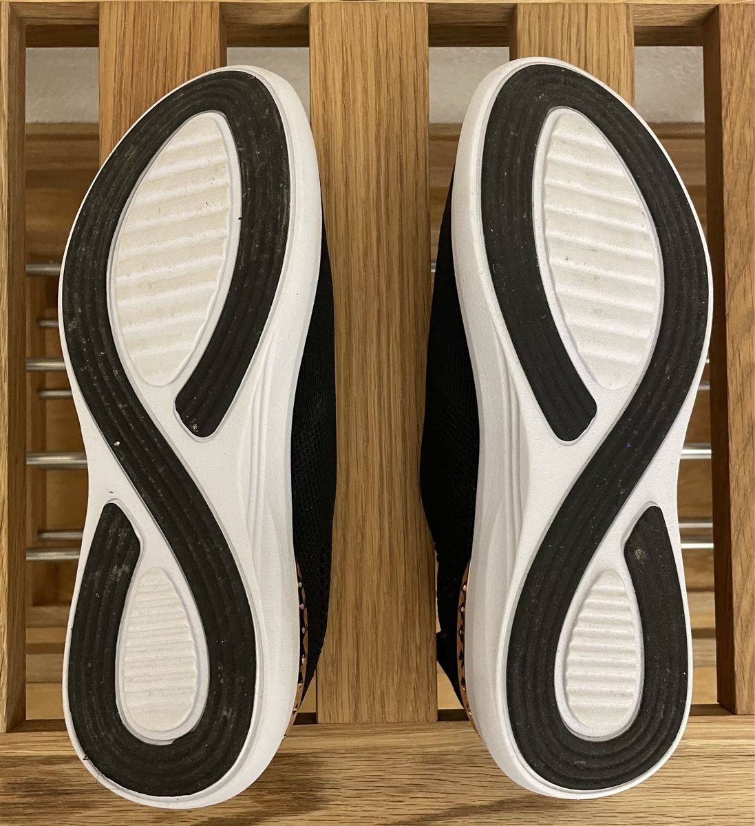 Scarpe da donna: Schwarze Sneaker von VENICE, Gr. 36 – Usato da Eschenbach SG venduto da Patri84 4