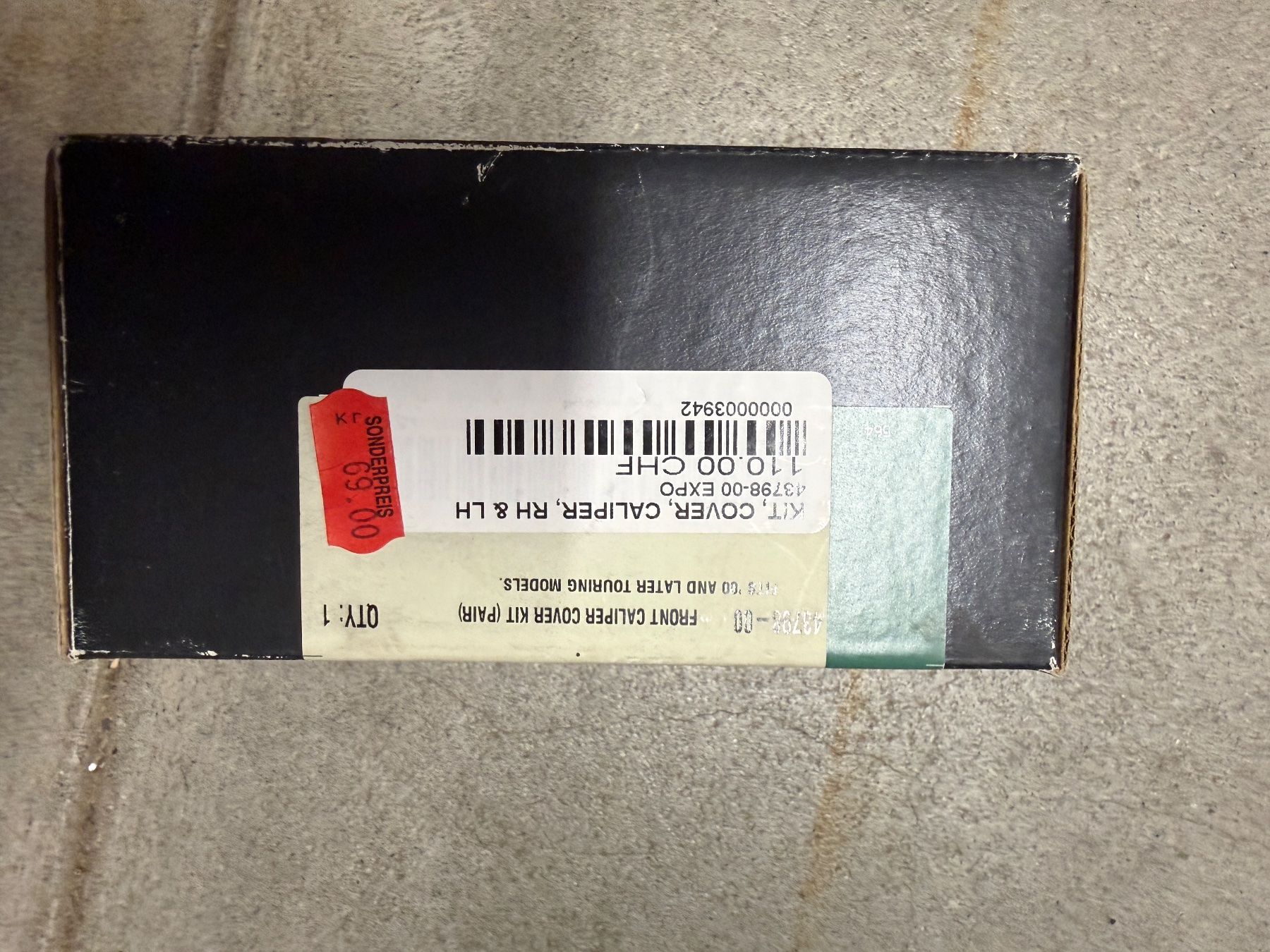 Harley-Davidson Tutti i ricambio per moto: 43798-00 Harley-Davidson Vordere Bremssattelabdeckung – Nuovo e nell'imballaggio originale da Ostermundigen venduto da jas_9j7d 2