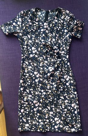 Kleid Steffen Schraut gemustert Grösse 36 neuwertig