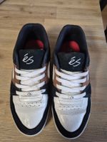 Es Sneakers