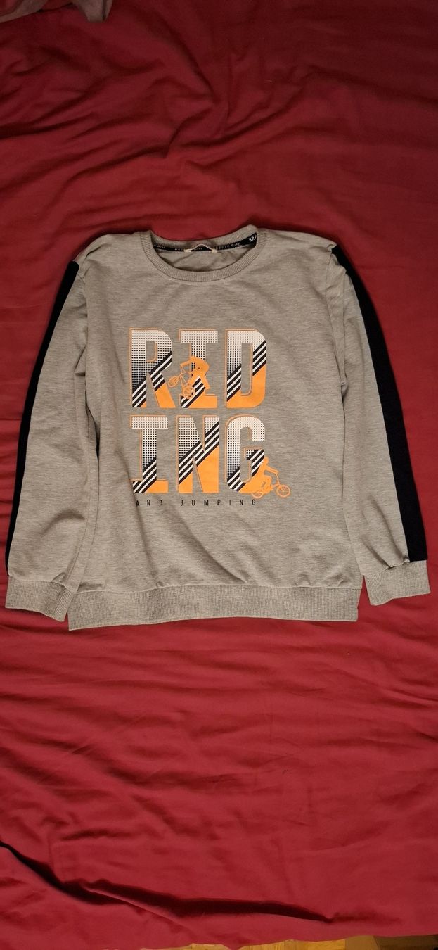 Pullover & Sweatshirts: pull - sweatshirt Breeze boys enfant 12ans, taille 152 – Gebraucht aus Lausanne von GeoTrouvetou1952 1