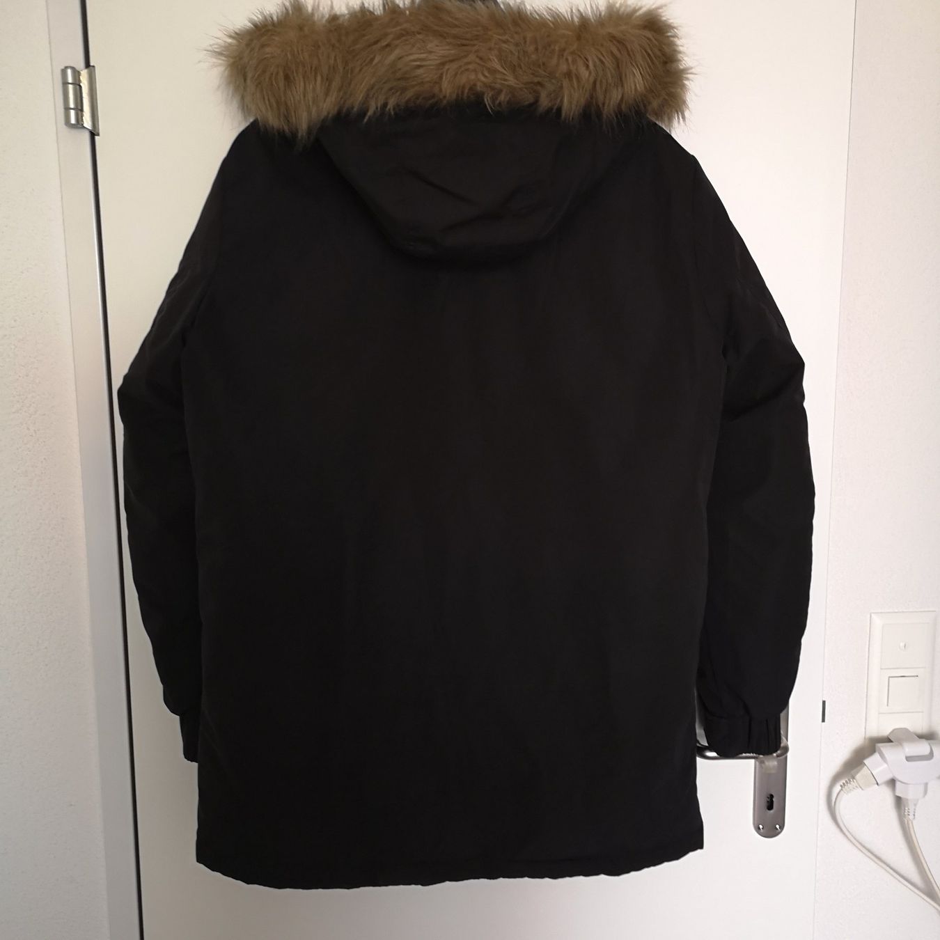 Jack & Jones Jacken: JACK&JONES Winterjacke Gr. L schwarz – Gebraucht aus Baar von caflemma 1